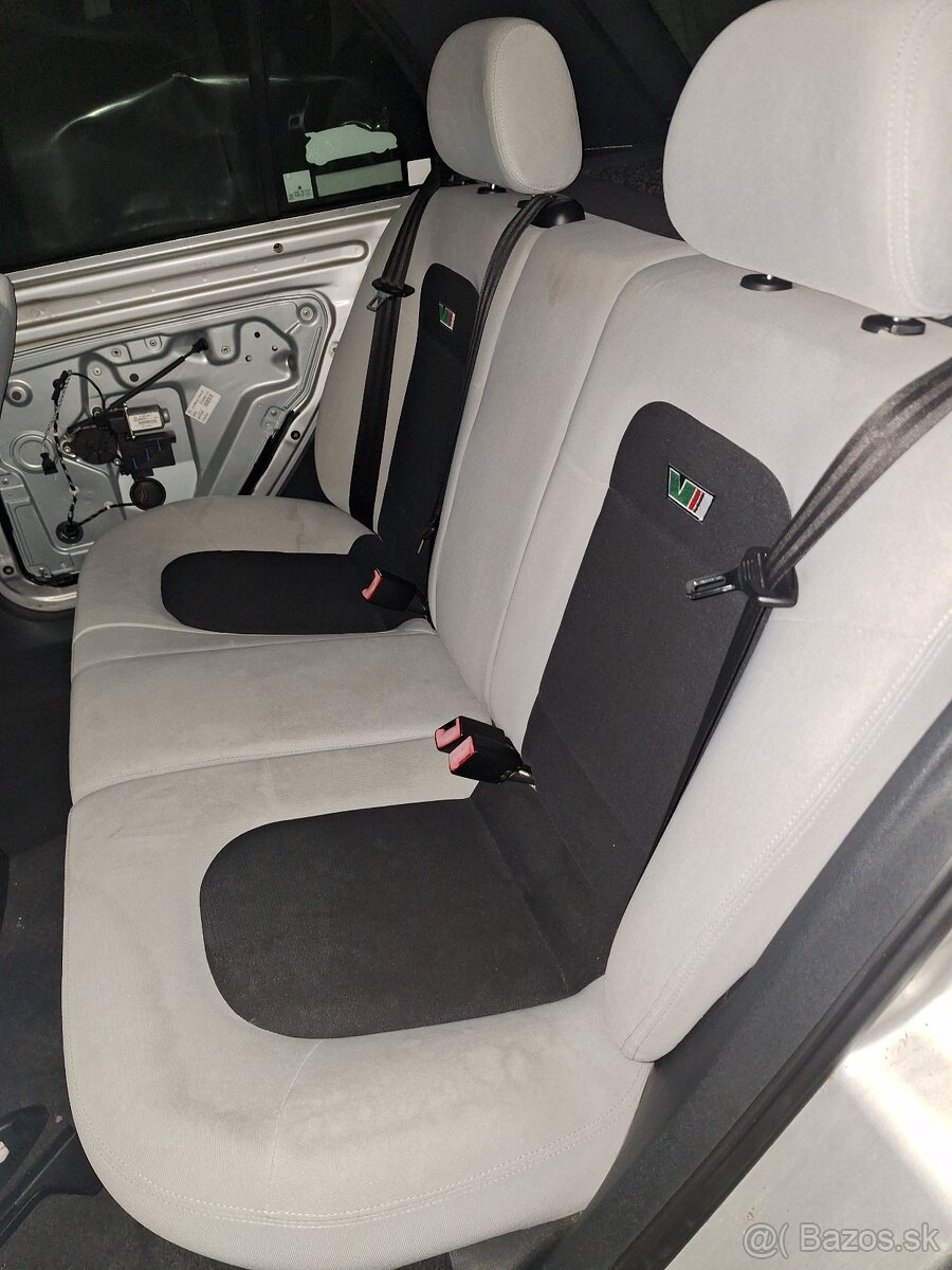 FABIA 1 RS Sedačky - 8