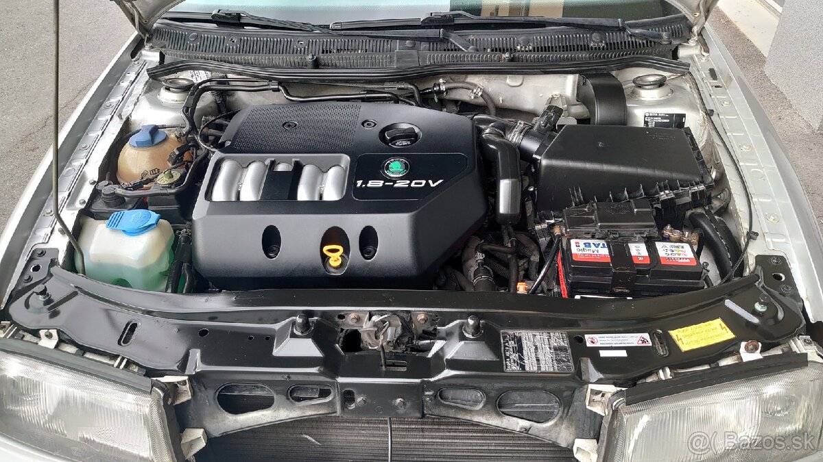 Youngtimer Škoda Octavia 1 1.8 20V, SLX - 8