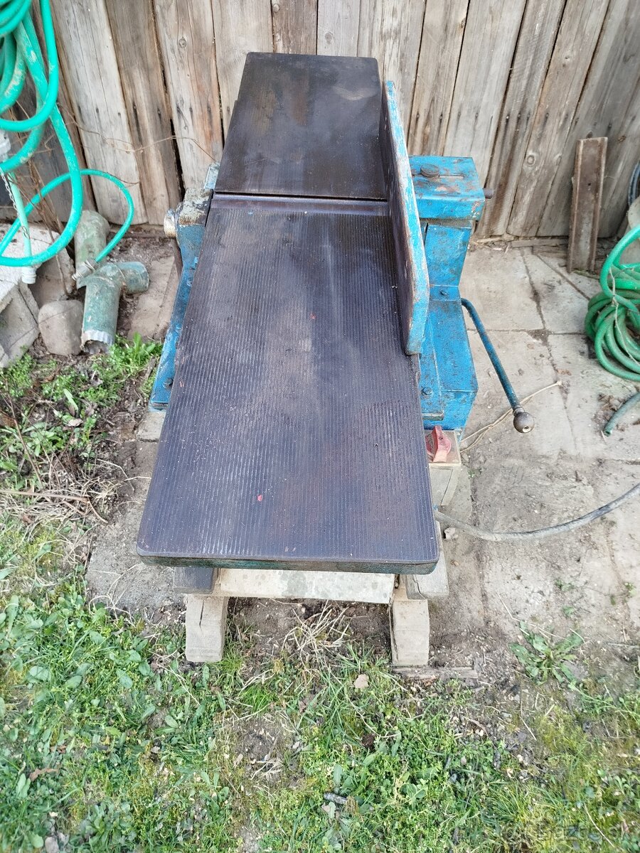 Predám fabricku hoblovacku - 8