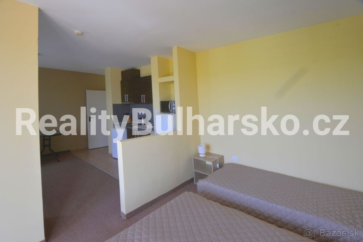 Zařízený apartmán 2kk v resortu u moře 64.990 EUR - 8