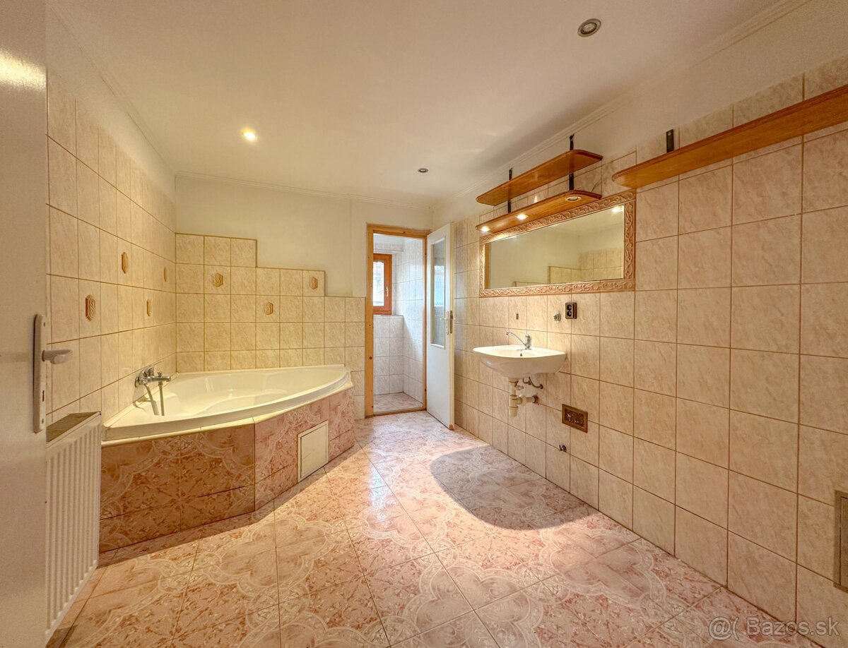 Rodinný dom (chalupa) v obci Hodruša - Hámre - 8