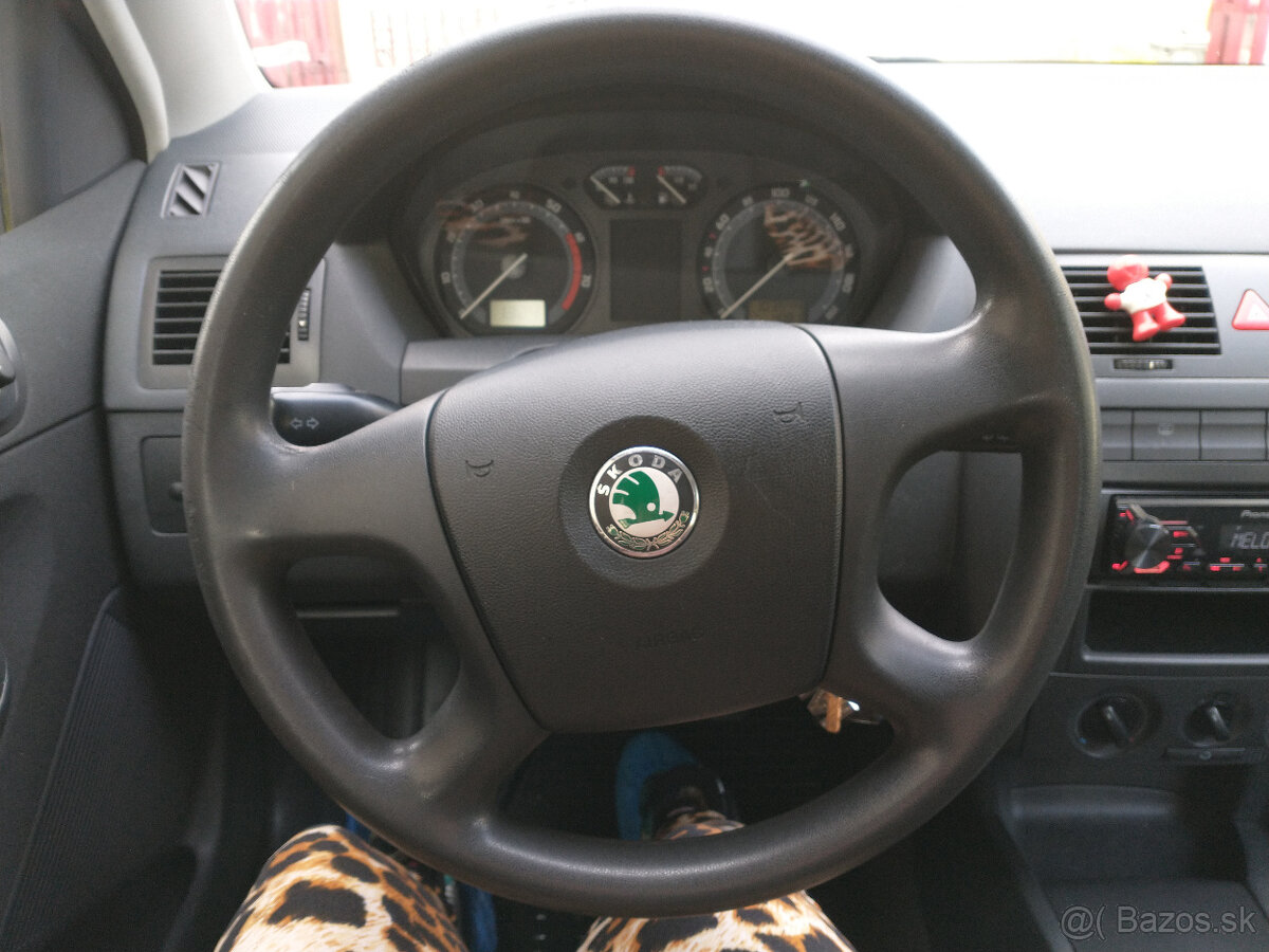 Škoda Fabia - 8
