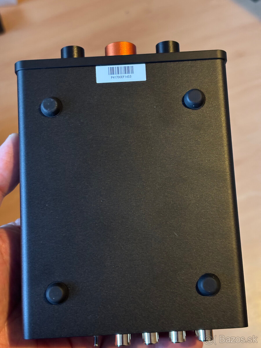 Stereo predzosilňovač - 8