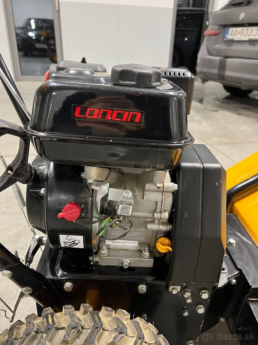 Multifunkčná snehová radlica / zametač - 8