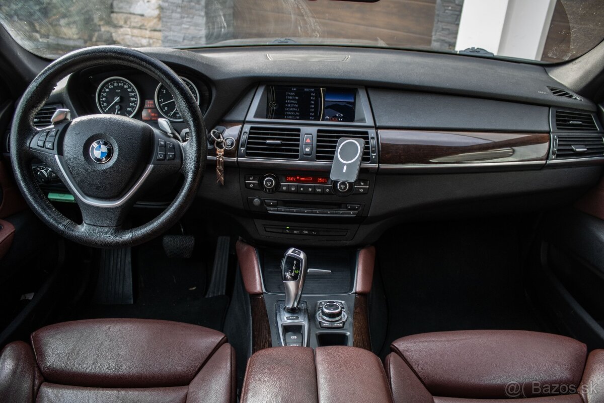 BMW X6 xDrive 35i 225kW AT - 8