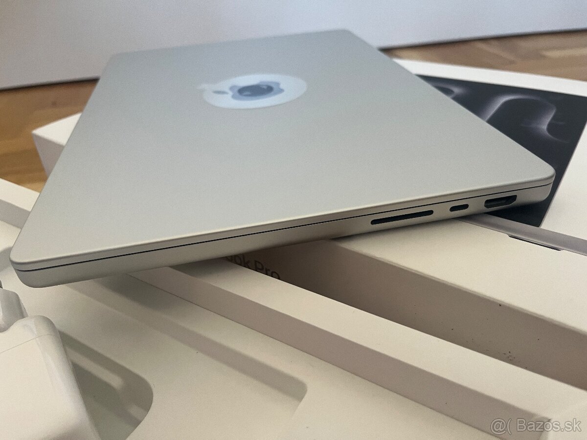 MacBook Pro 14" M4 Pro 24GB RAM 512GB SSD v zaruke - 8