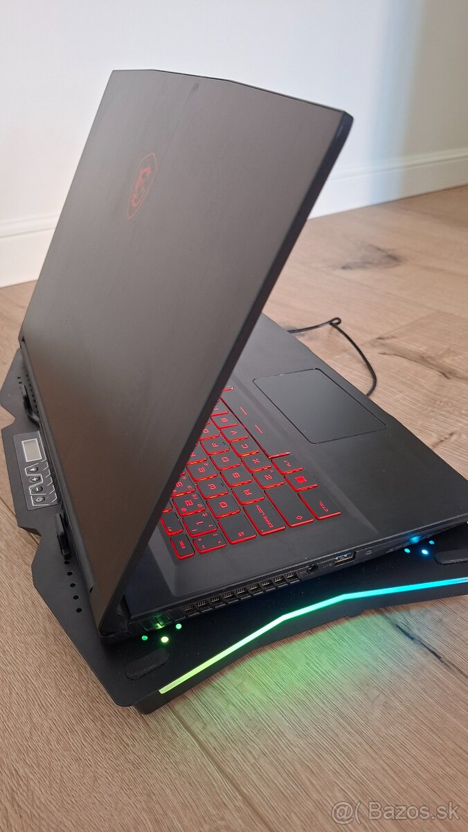 MSI GF63 - 8