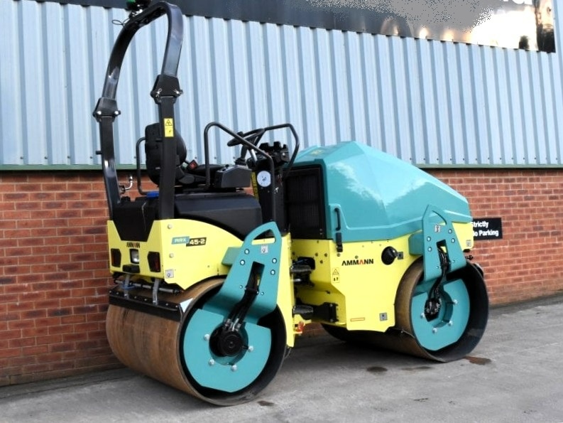 vibračný valec tandemový AMMANN ARX45-2 RV2024 váha 4,4 ton - 8