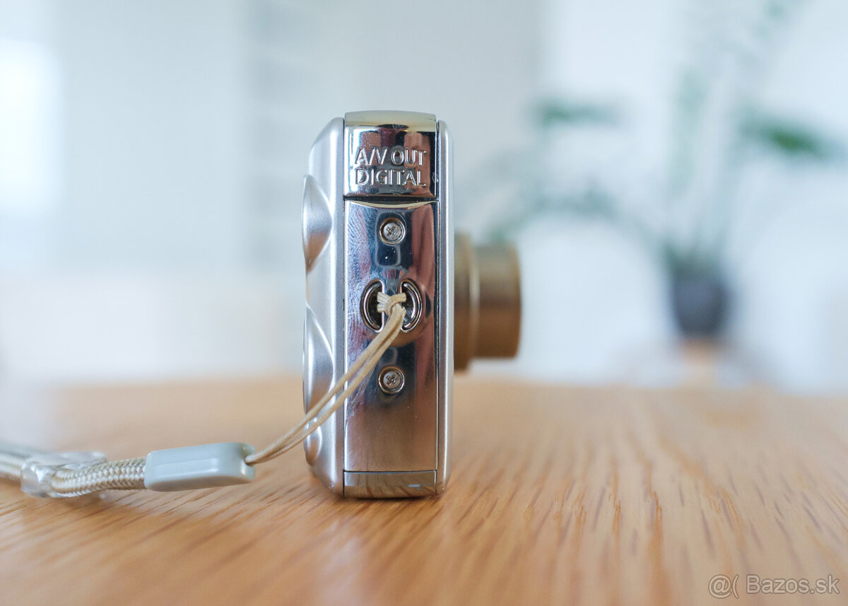 Canon Digital IXUS 55 - 8