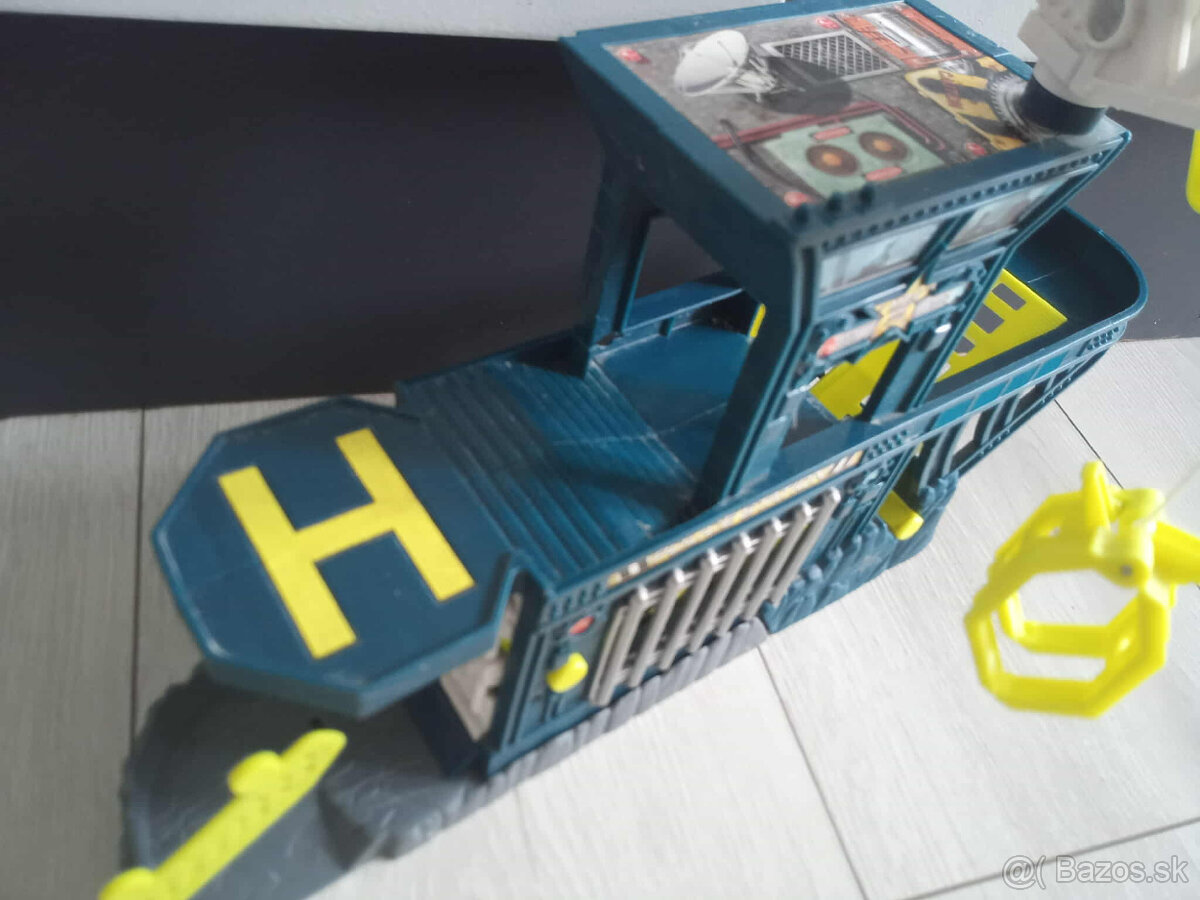 Matchbox - policajná stanica - 8