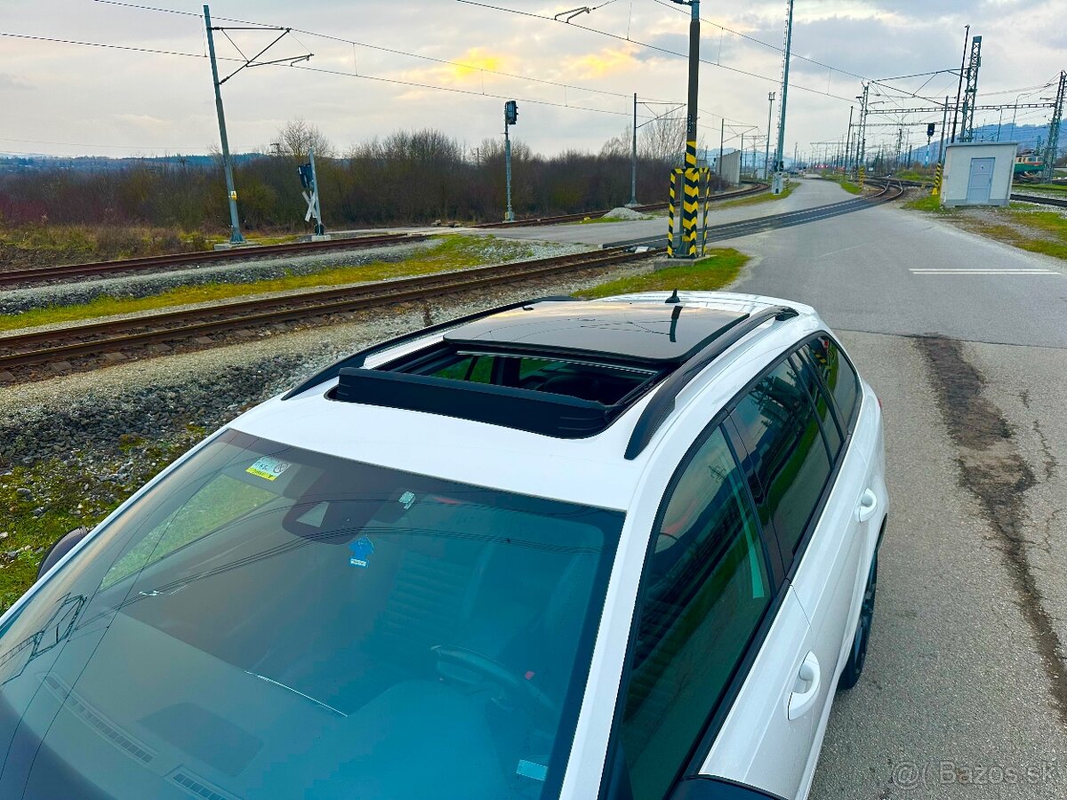 Škoda Octavia RS 2,0TSI DSG pano - 8