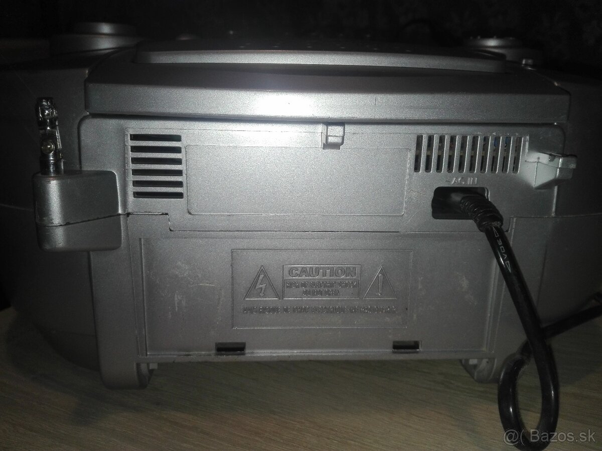 Rádio ELTA, CCCP rádio ABAVA, Grundig RR-3500 CD. - 8