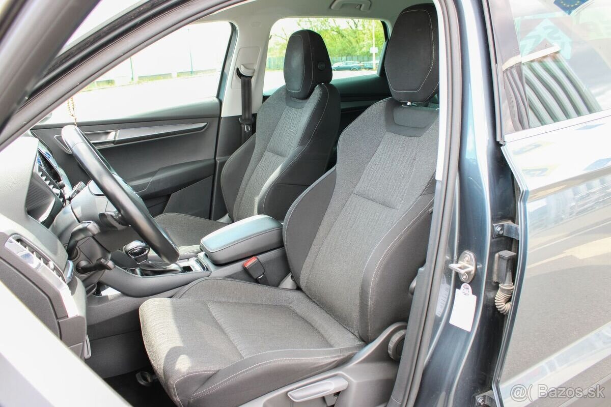 Škoda Karoq 1.6 TDI Style DSG - 8