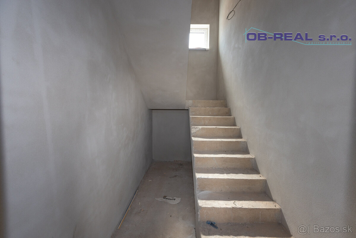 C_Predaj 3izb bytu 103m2 na 1.poschodí tehl. bytovky GA-HODY - 8