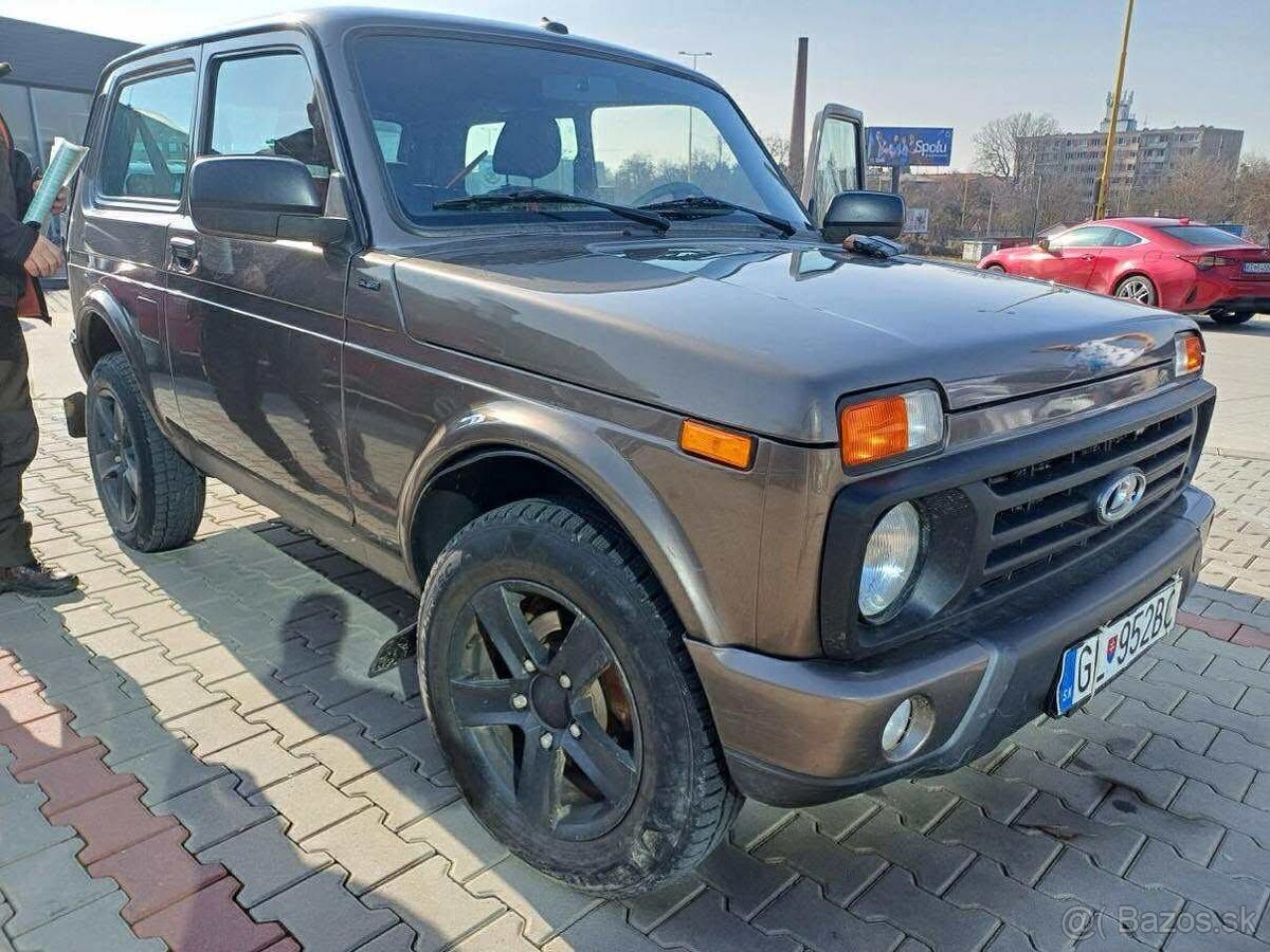 LADA Niva 4x4 Urban - 8