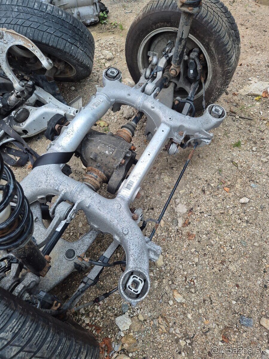 Predám nápravy pre BMW F10 520d /predná zadná - 8