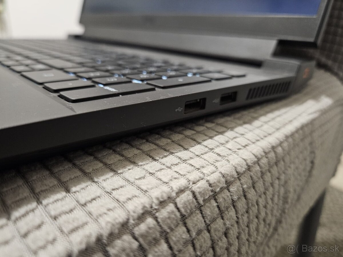 Predám herný notebook DELL G15 - 8