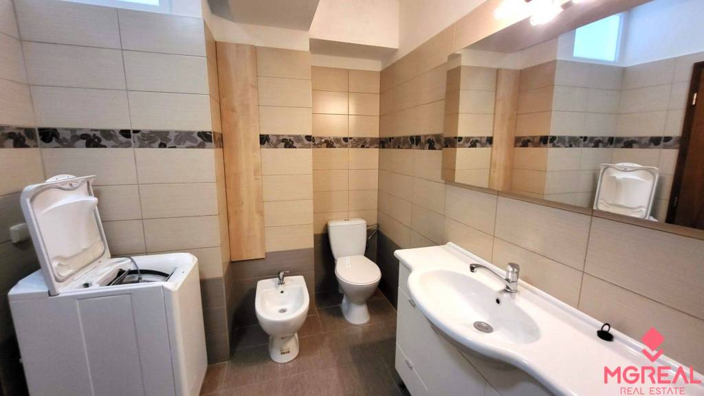 Prenájom 3izbový byt Topoľčany - centrum - 8