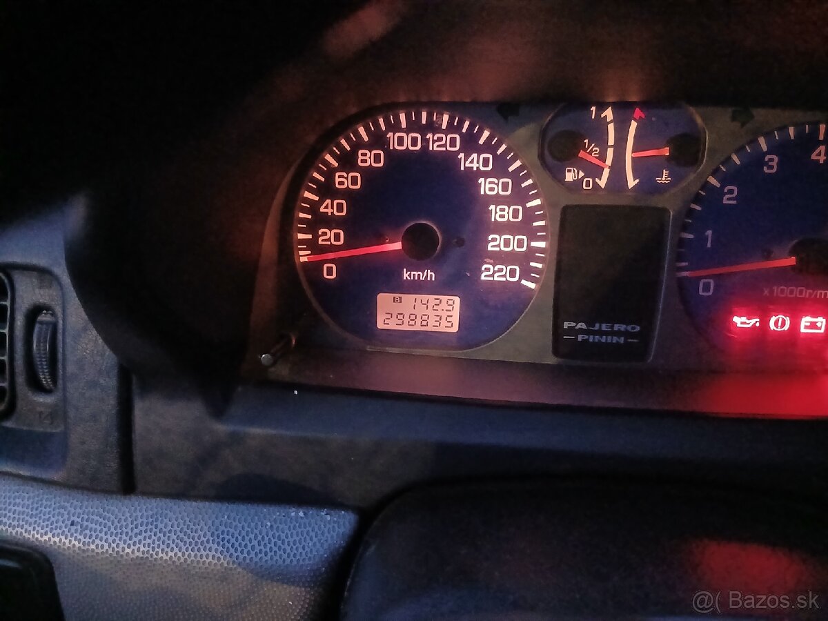 Predam Mitsubishi Pajero 1.8 - 8