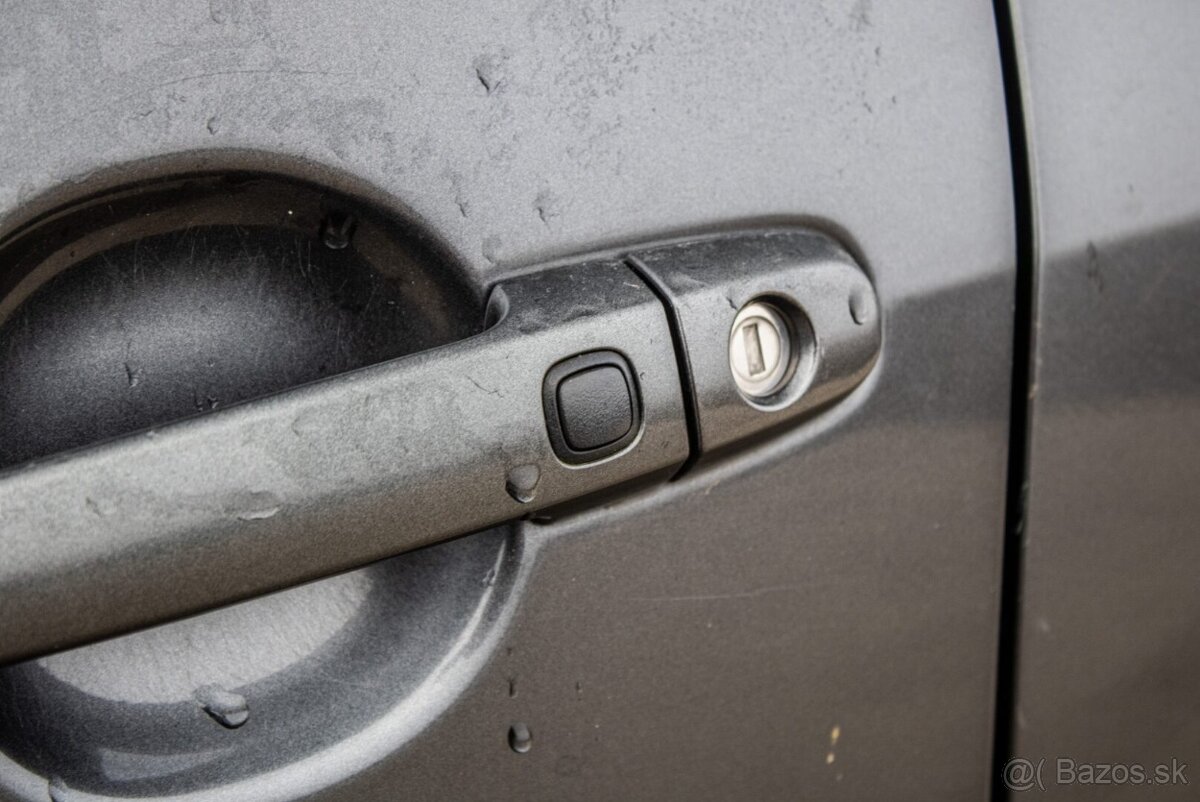 Toyota RAV4 2.2l D-CAT 110kW, A/T - 8