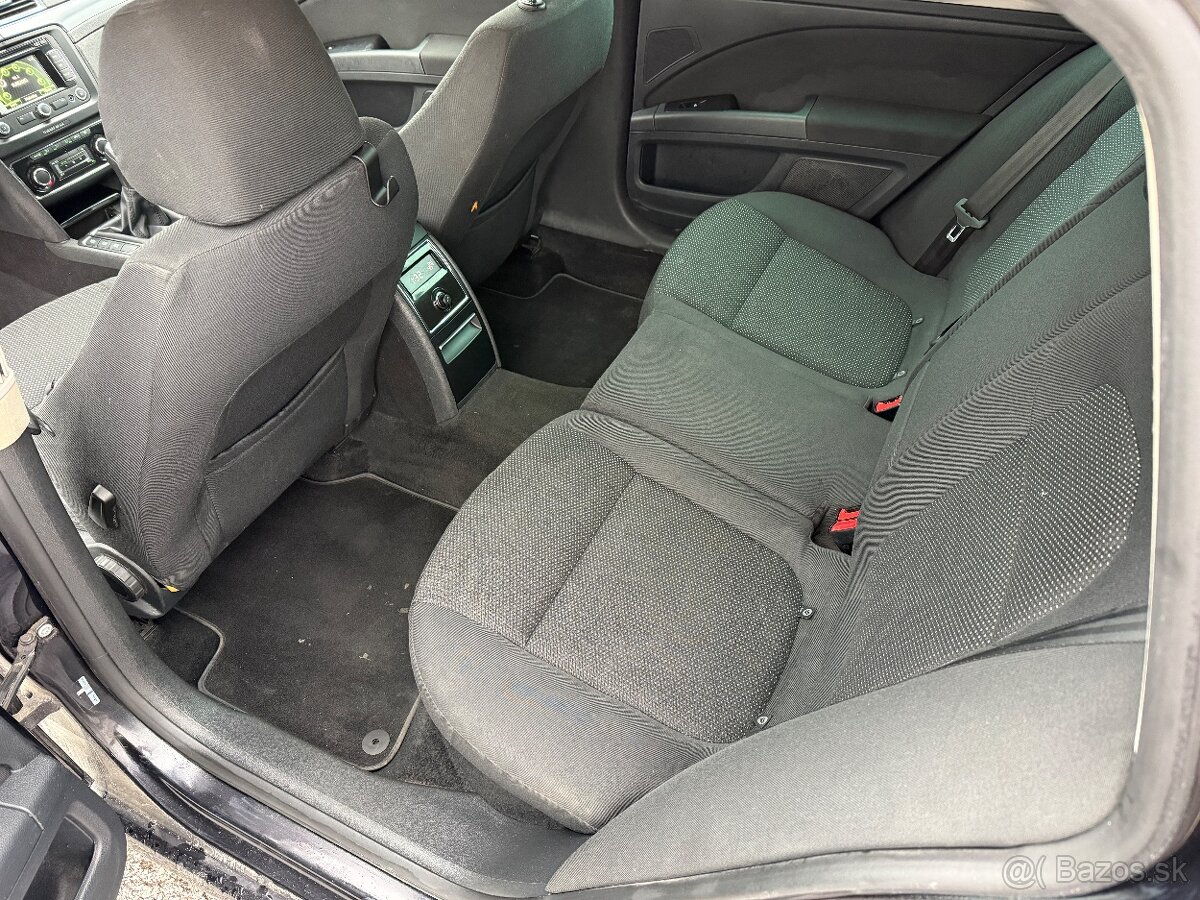 Škoda SuperB 1.6 TDI 77kw 2011 - 8