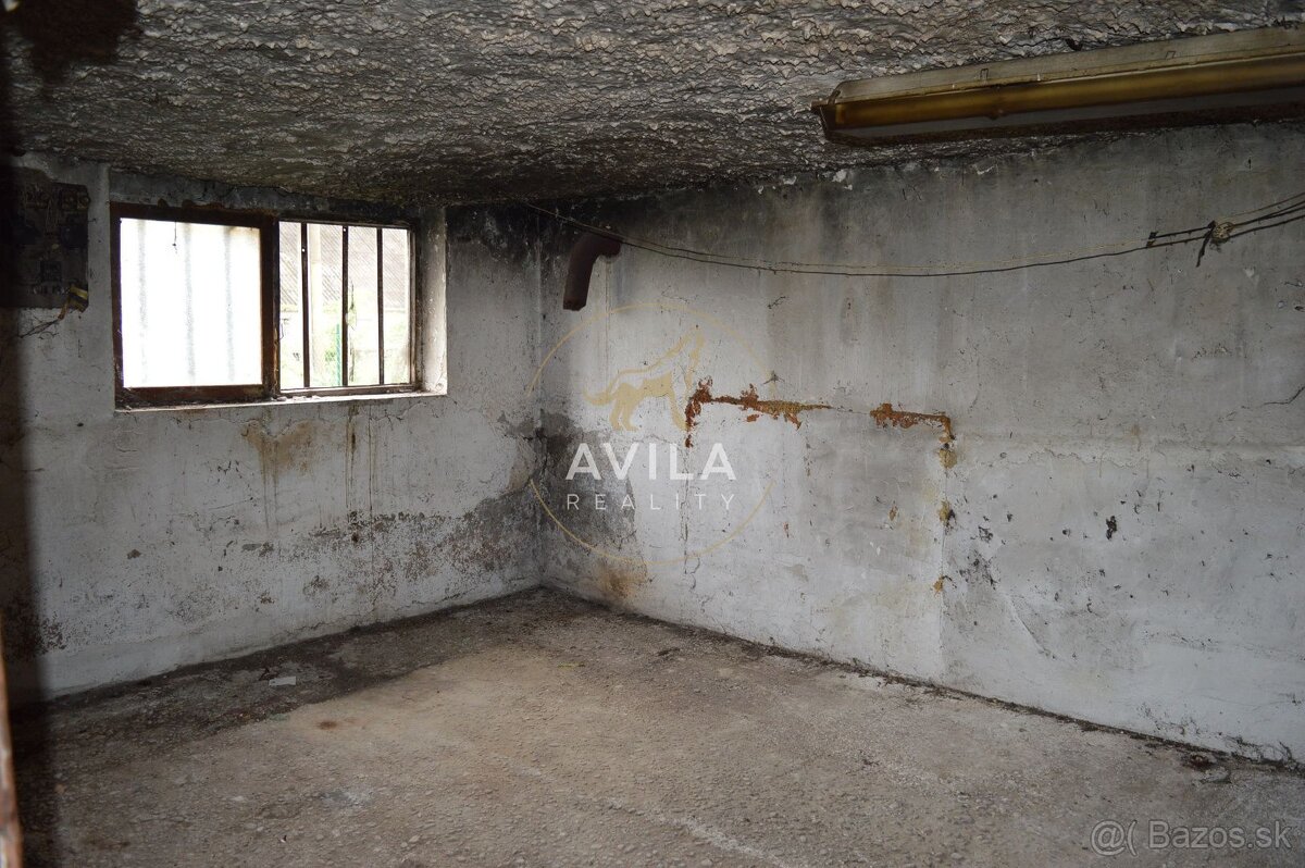 NA PREDAJ: sklad-hala 750m2 vo Voderadoch - 8