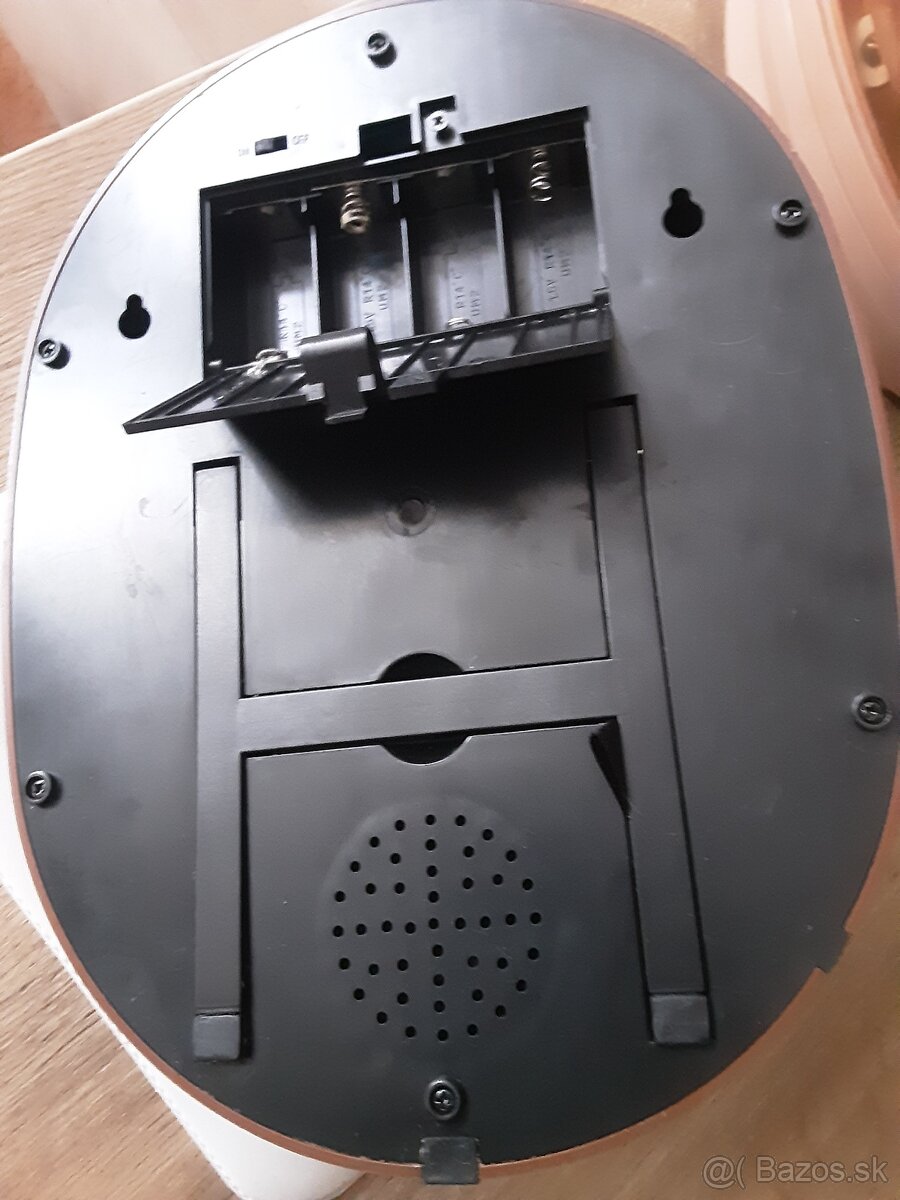 Predaj retro kávovaru,lávovej lampy,hovoriacej kačky a bate - 8