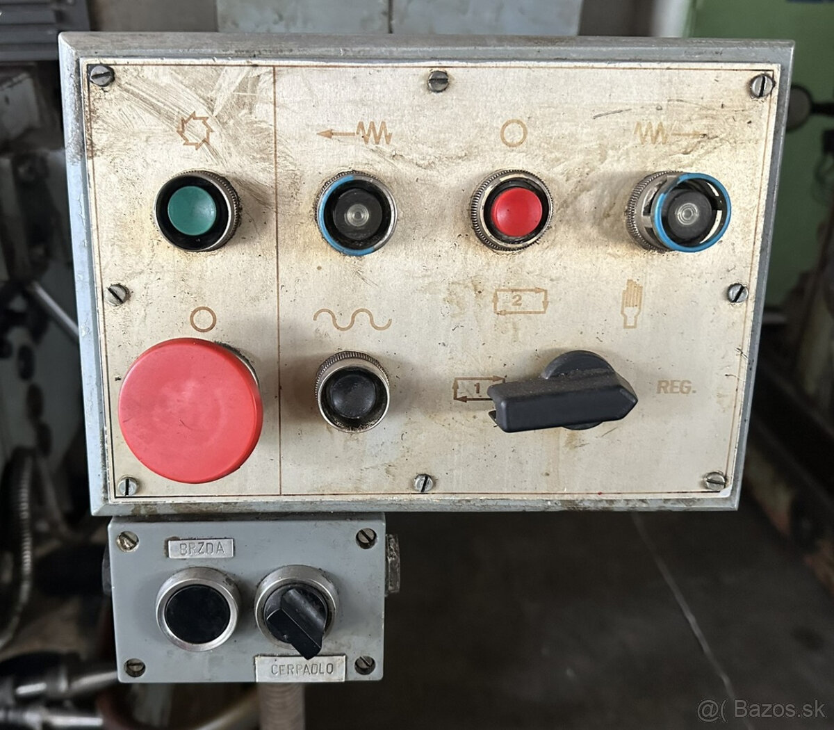 Frézka univerzální FU 25 - 8