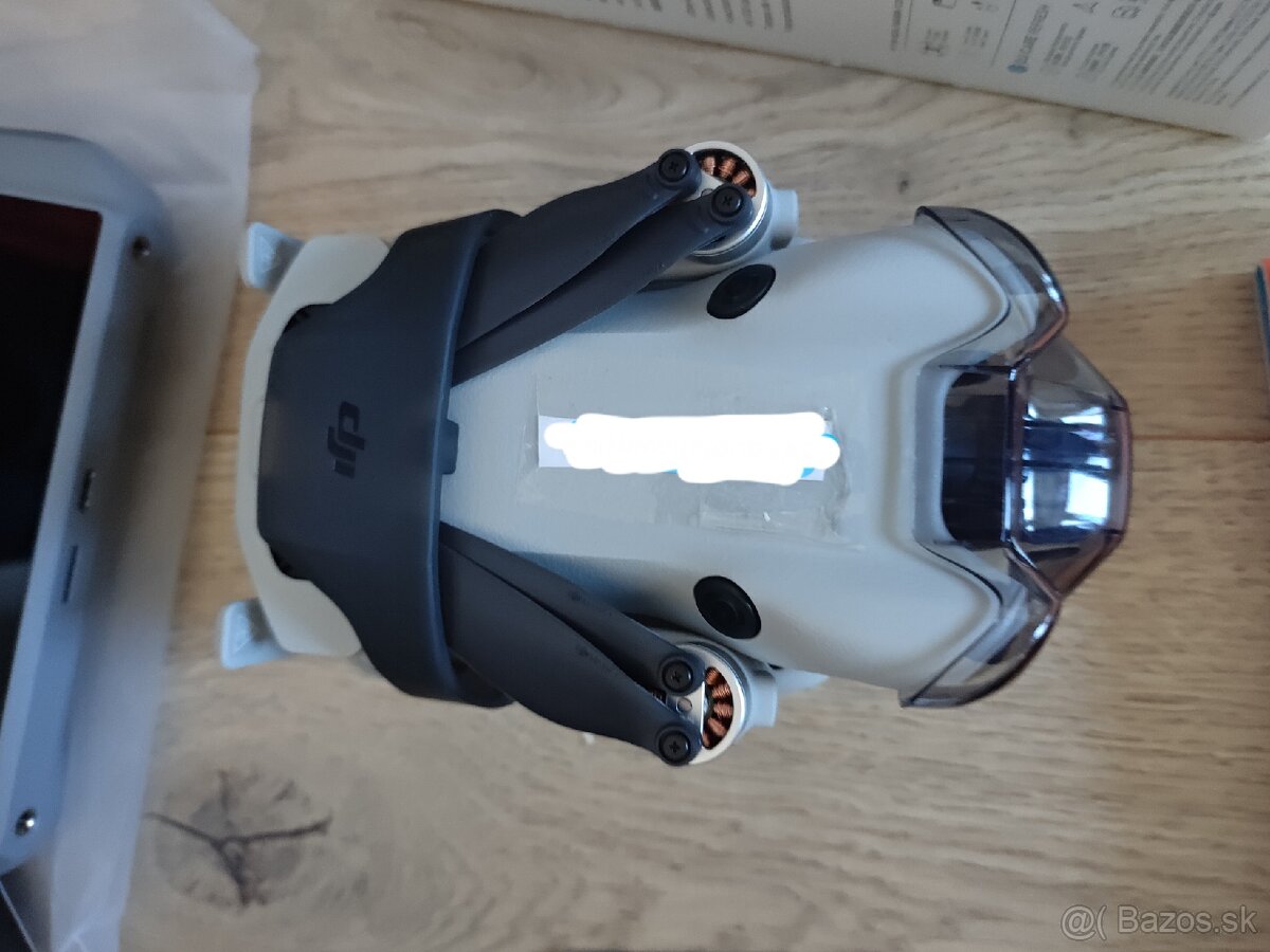 Dji mini 4 pro v fly more combo setu + príslušenstvo - 8