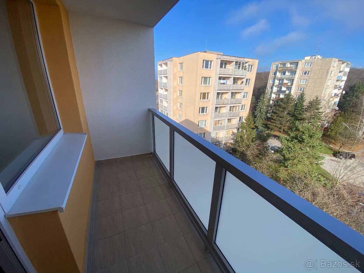 Veľký 2izbový byt - NOVÁ REKONŠTRUKCIA - 8