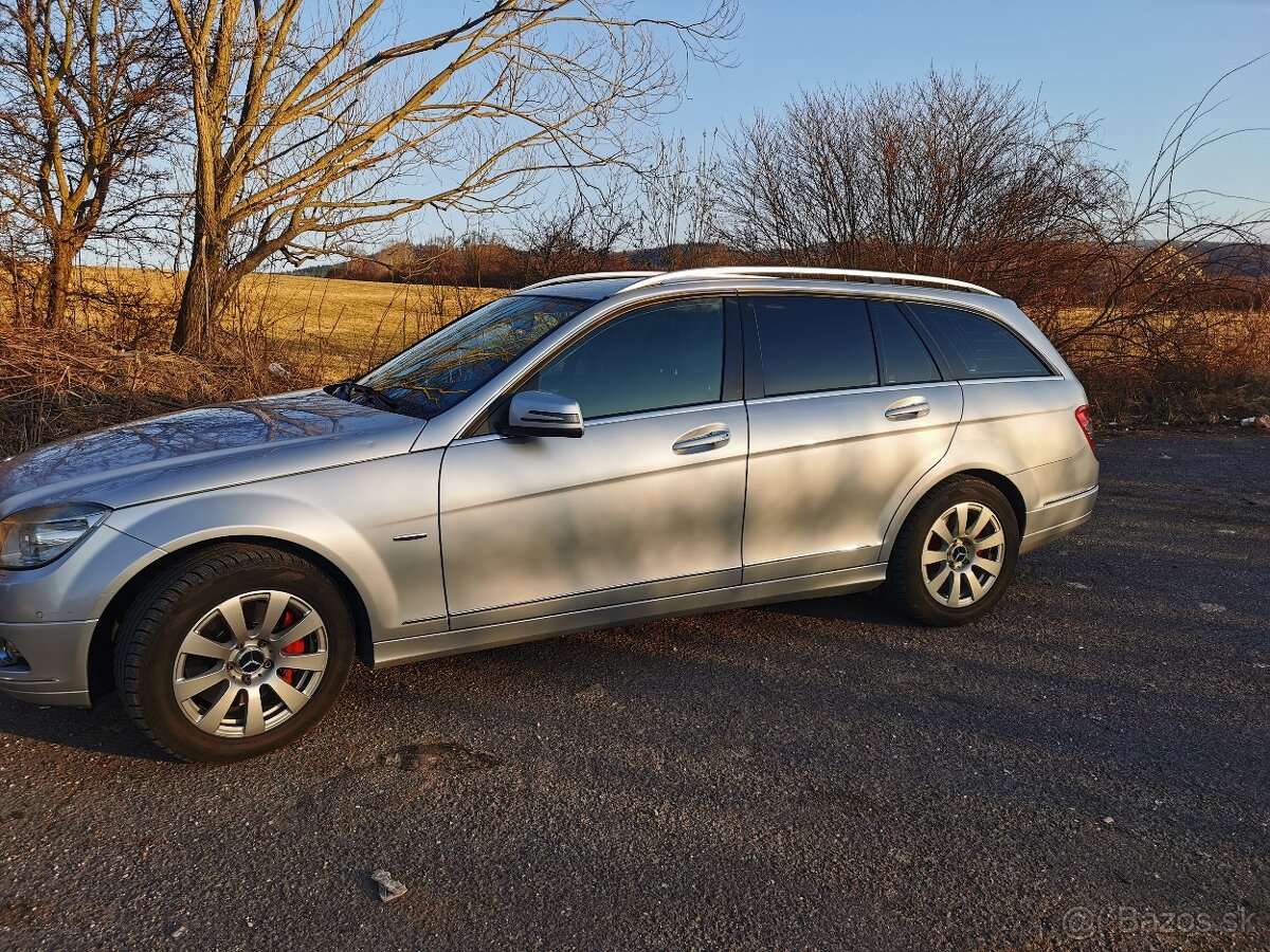 Predám Mercedes Benz C320 CDI Avantgarde - 8