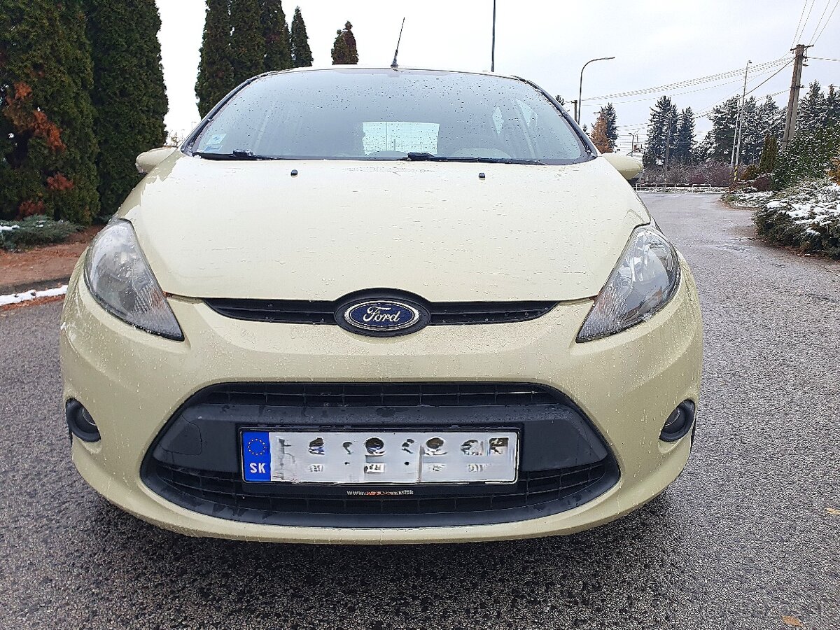 Ford Fiesta 1.25 Duratec 16V Ambiente - 8