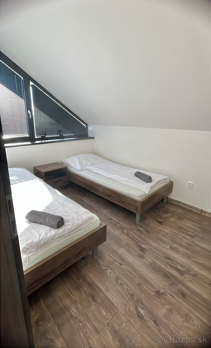 REKREAČNÝ DOMČEK/CHATA - 8