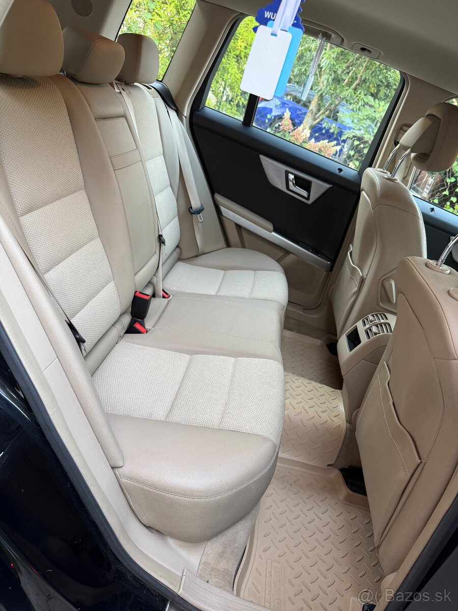 Mercedes-Benz GLK 220 CDI BlueEFFICIENCY 4MATIC A/T - 8