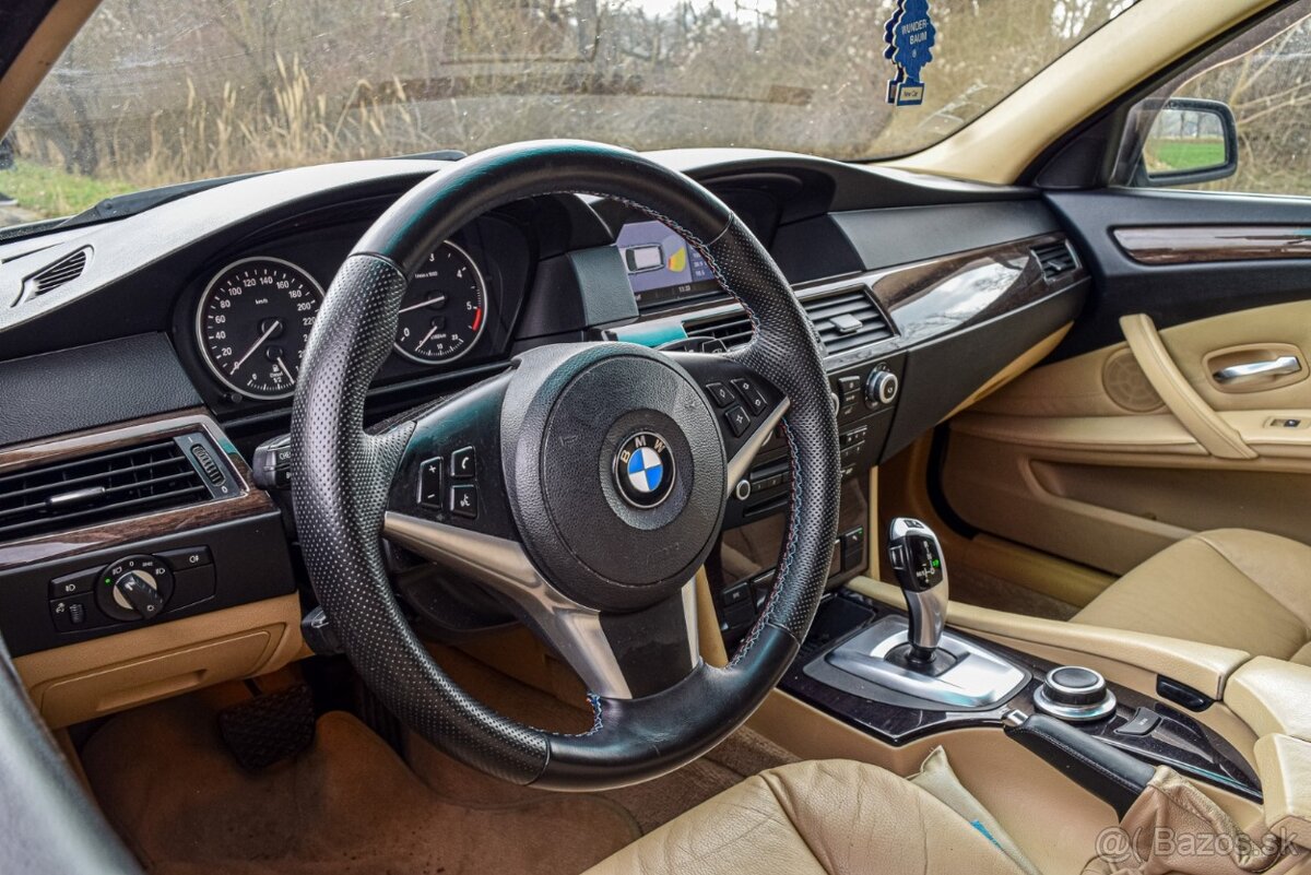 BMW Rad 5 Touring 530 d A/T 2007 - 8
