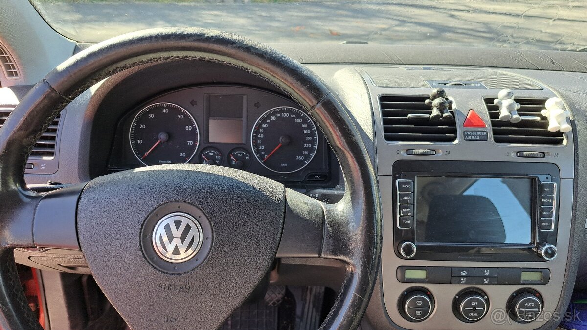 Golf 5 - 8