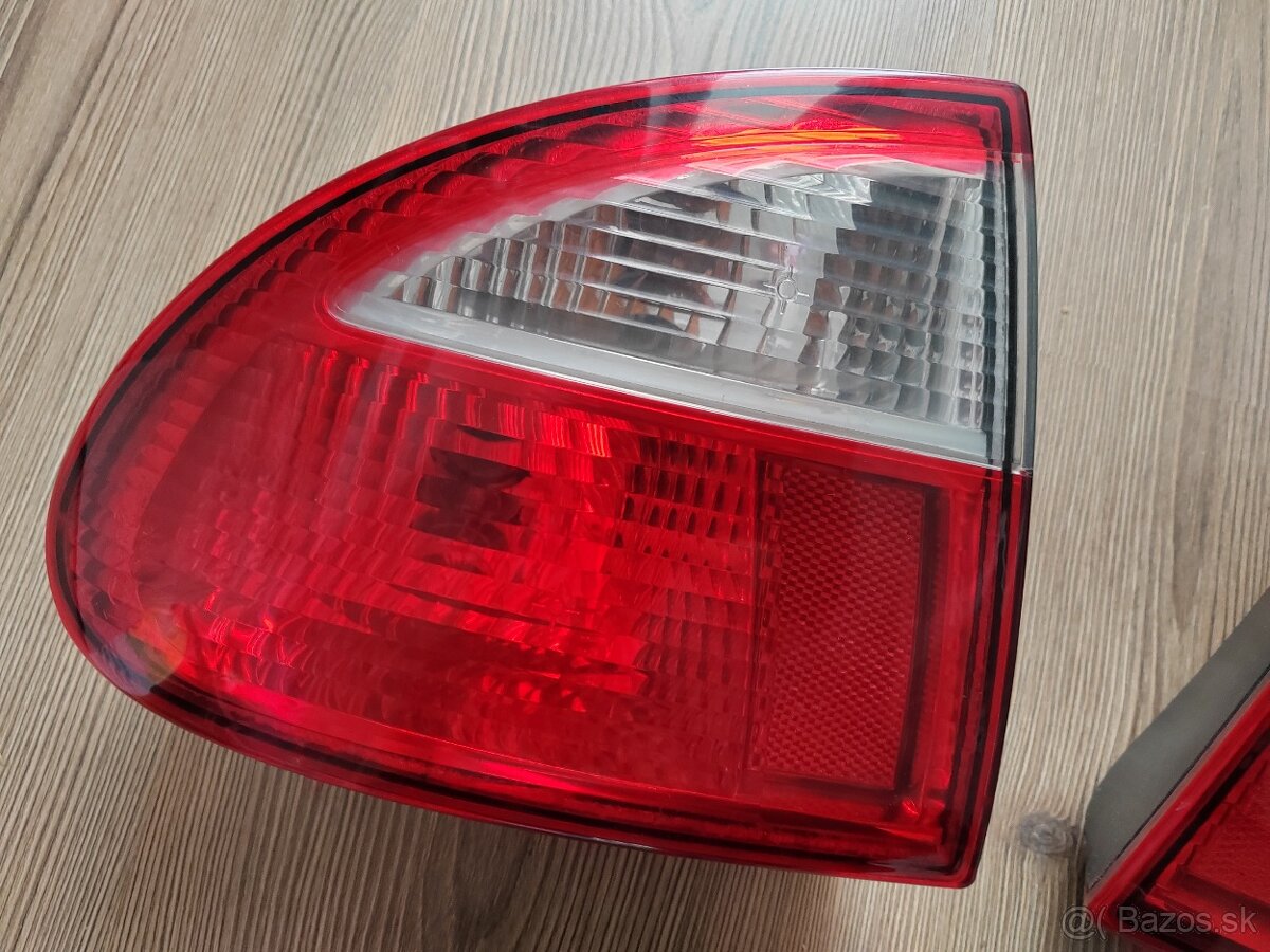 Seat Leon zadné svetlá - 8