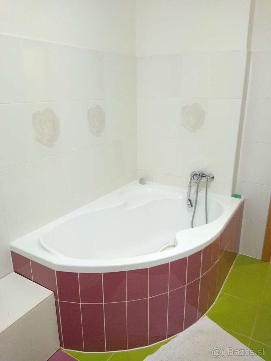 Slnečný 2-izbový byt (54 m²) na prenájom – Hamuliakovo – foto 11