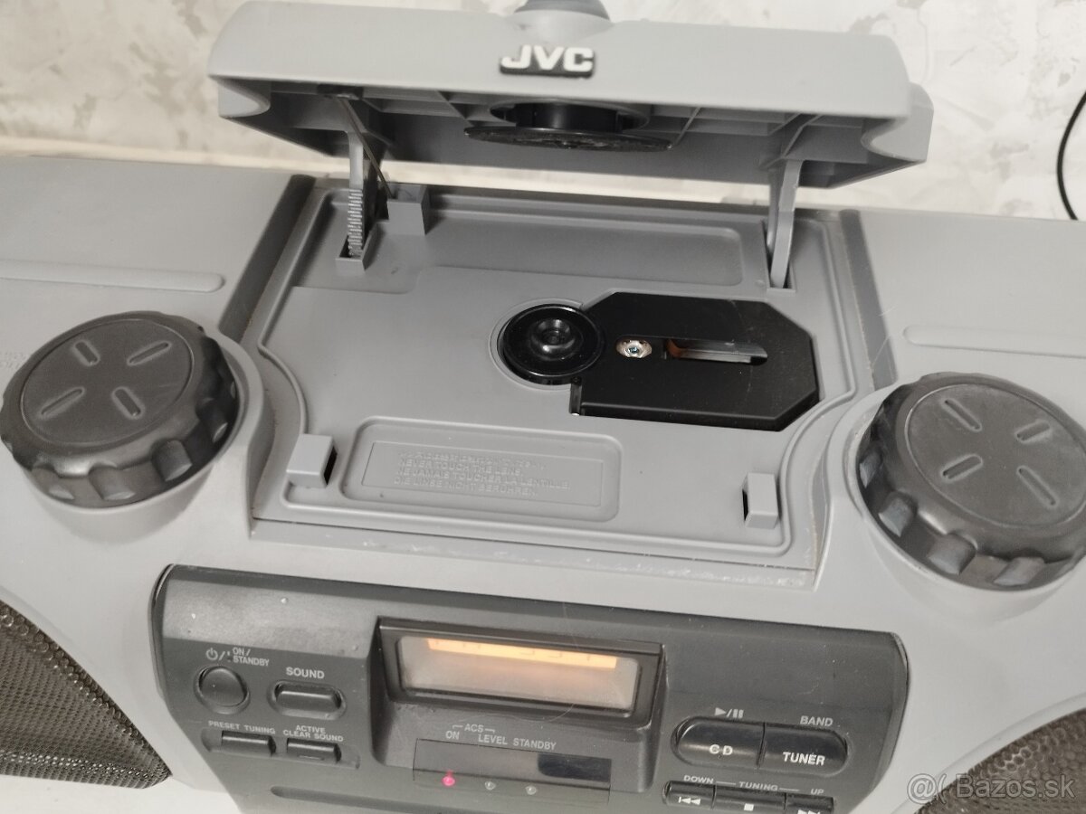 Ponúkam Boombox JVC RV-B70 - 8
