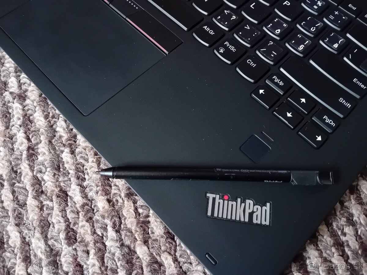 Lenovo ThinkPad X1 Yoga Gen 2.. 14" dotykový.... - 8