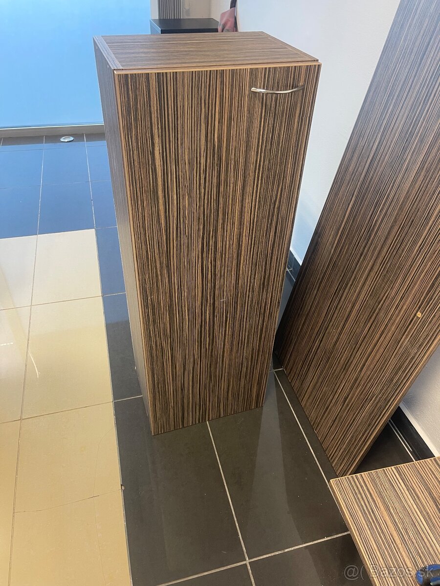 Komody, kuchynská komoda s umývadlom - 8