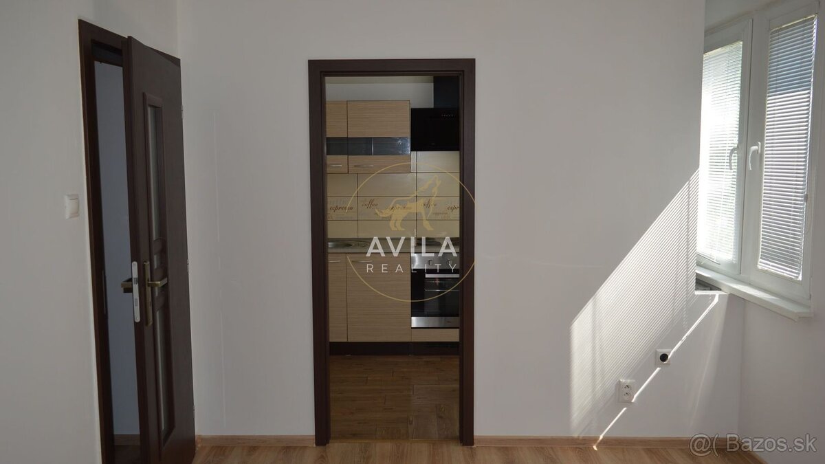 REZERVOVANÝ: 1izbový byt 30m2, kompletná rekonštrukcia - Trn - 8