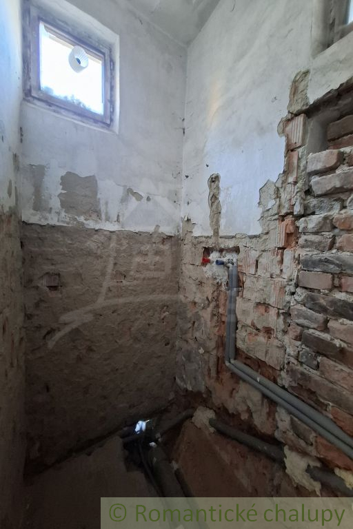 Skvelá investícia pri Novolandii - priestor so širokým vy - 8