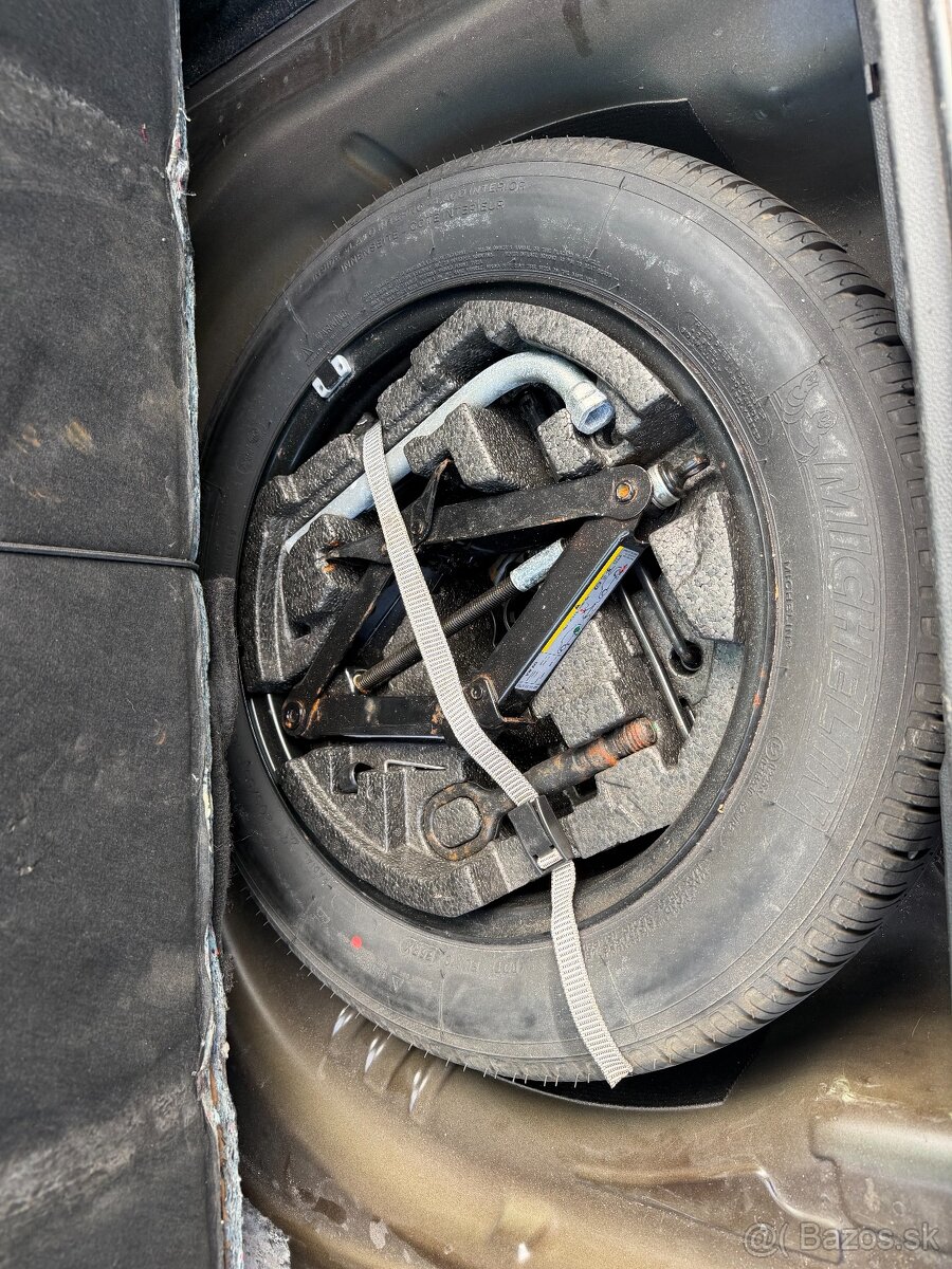 Škoda Superb Combi 2.0 TDI 190 k L&K DSG – full výbava, SR - 8