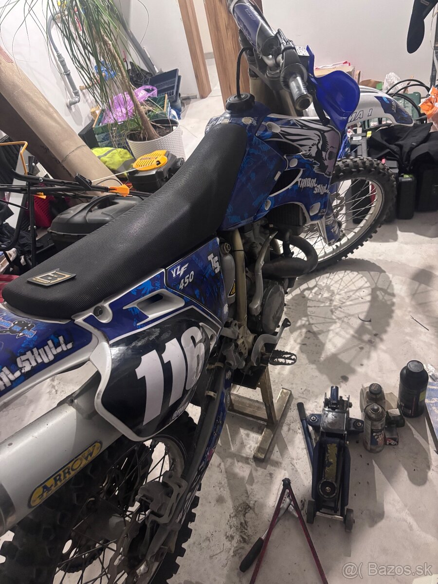 Yamaha YZF450 - 8