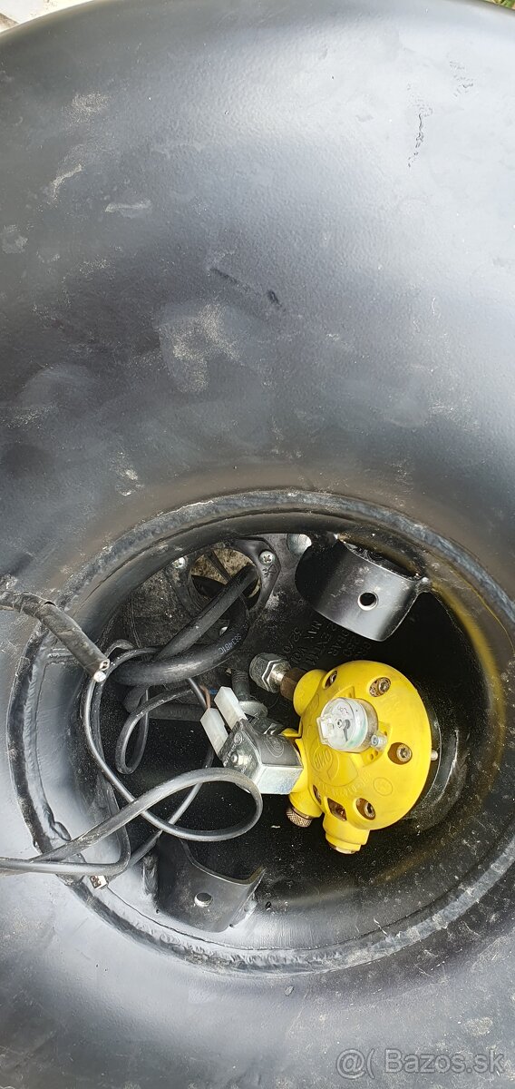 Predam LPG nadrze 43,5L do 2031,54L do 2032,47L do 2029 - 8