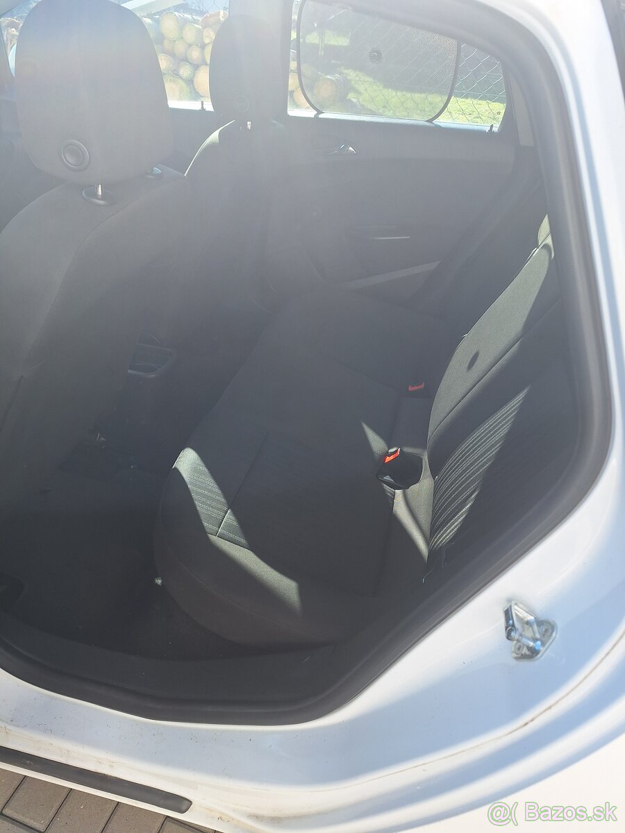 Opel astra j 1,4 - 8