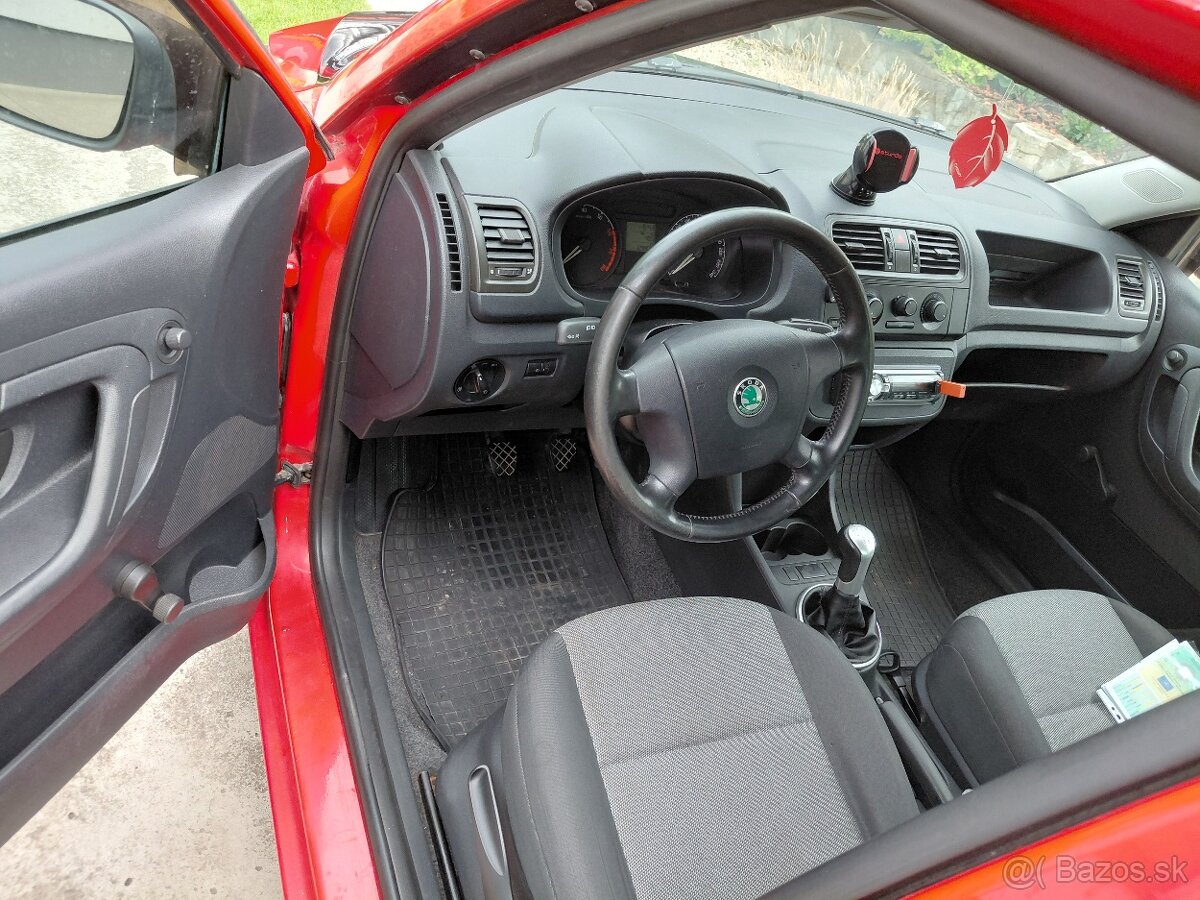 Fabia 2 kombi 1,2 + lpg - 8