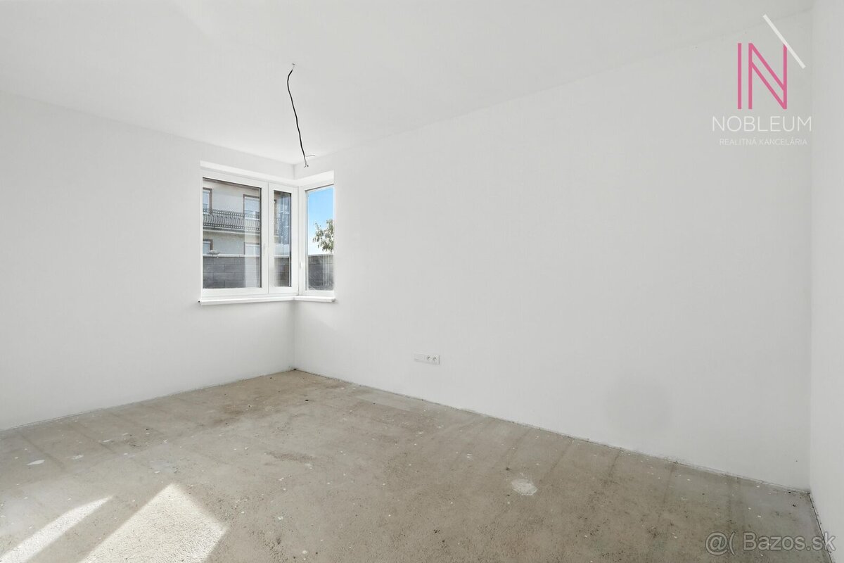 4 izbový rodinný bungalov - Čečínska Potôň, okres Dunajská S - 8