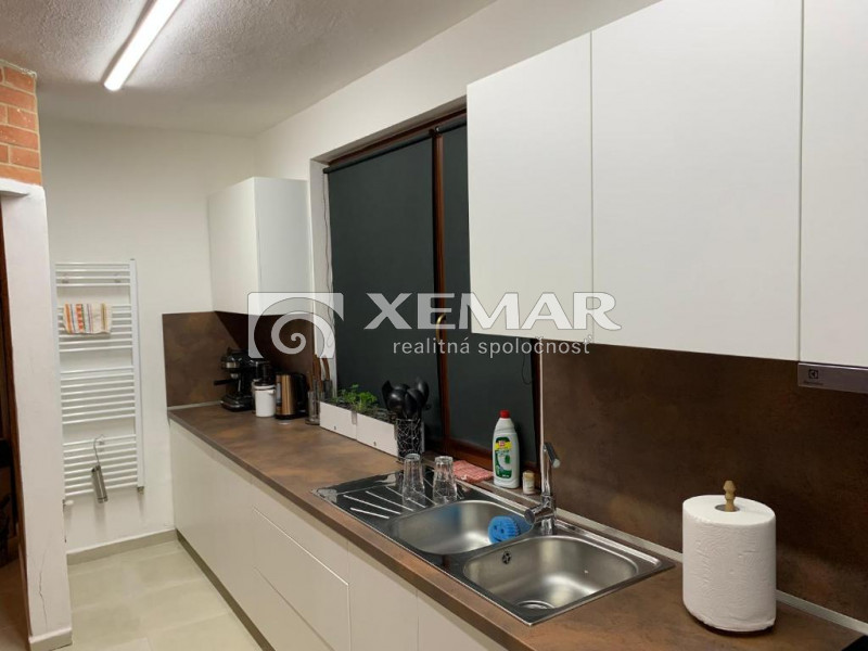 PREDAJ Veľký rodinný dom, obec Bystrá - 8